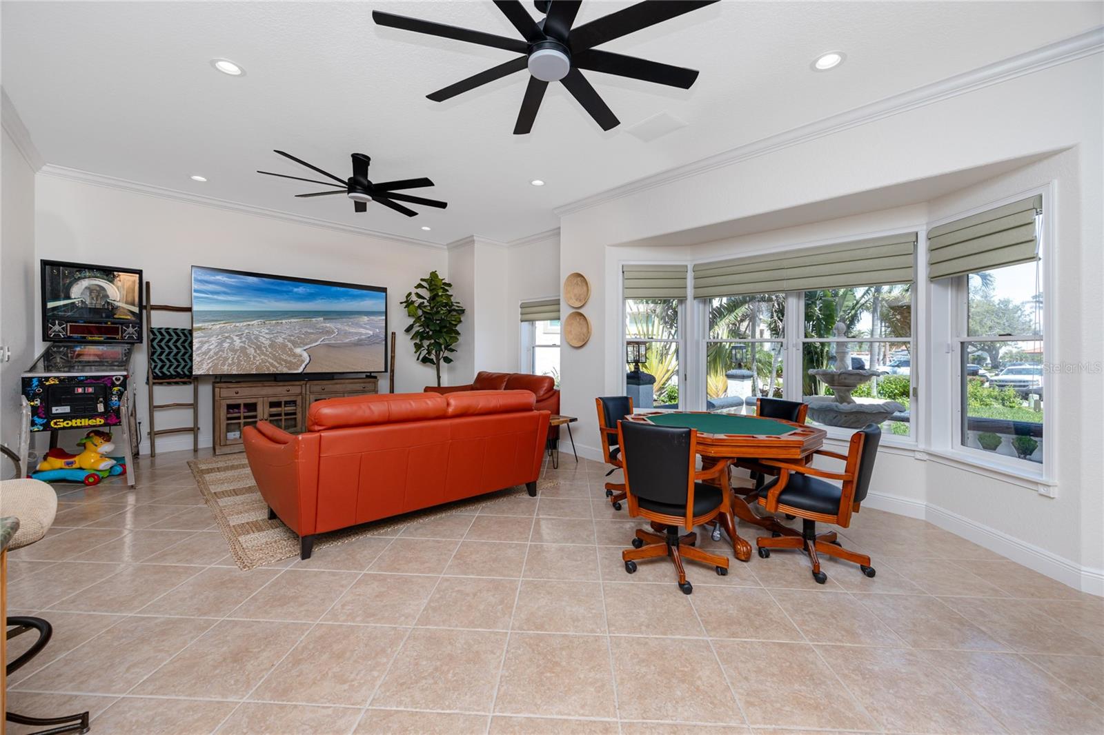 1901 CAROLINA AVE NE, ST PETERSBURG, FL, 33703