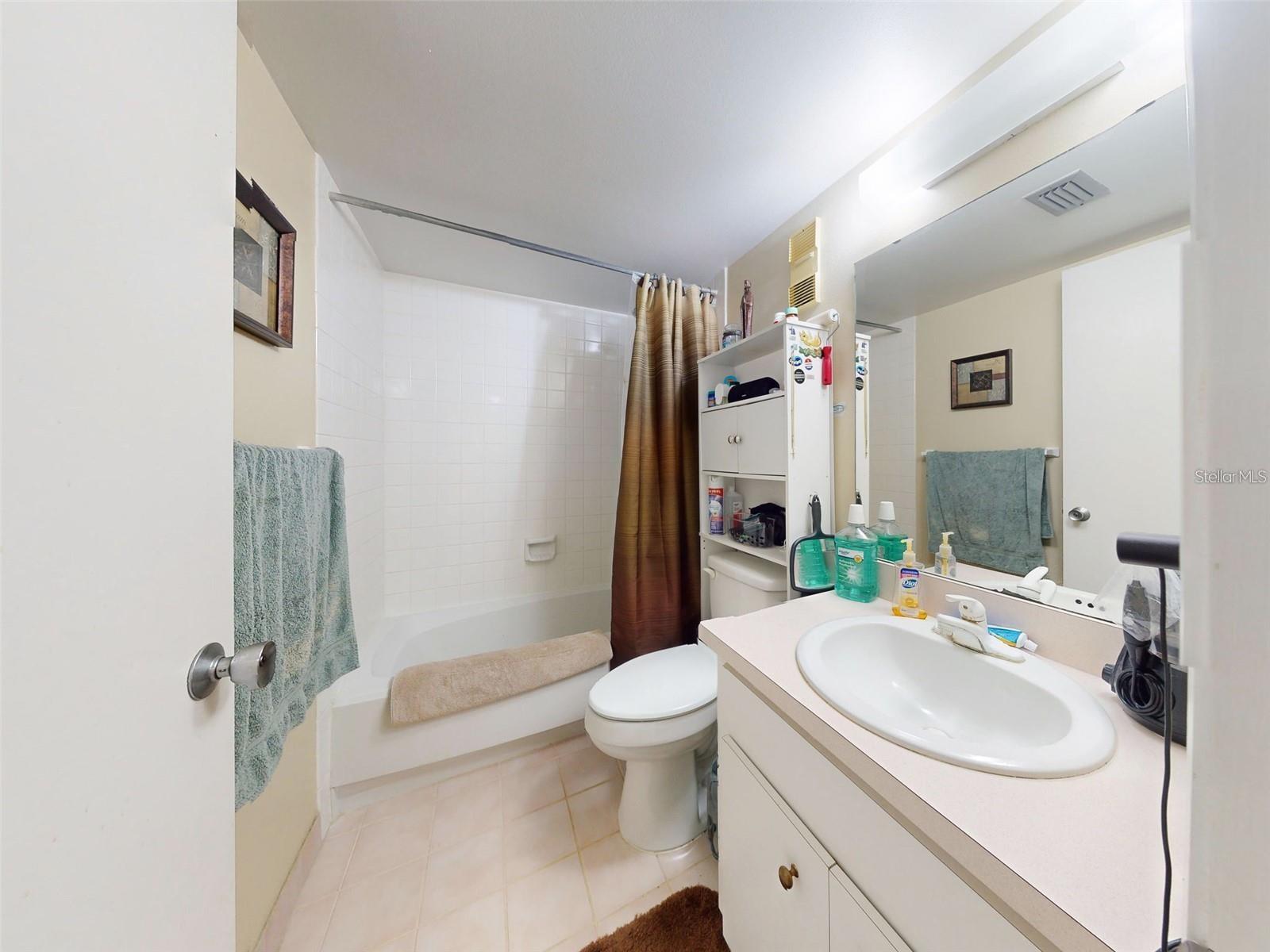 168 PERIMETER CT #5B, DELTONA, FL, 32725