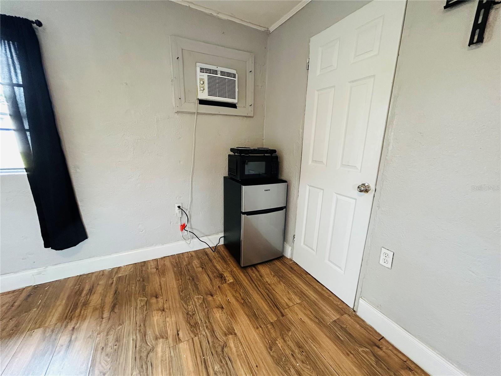 553597 US HIGHWAY 1 #Unit 3, HILLIARD, FL, 32046