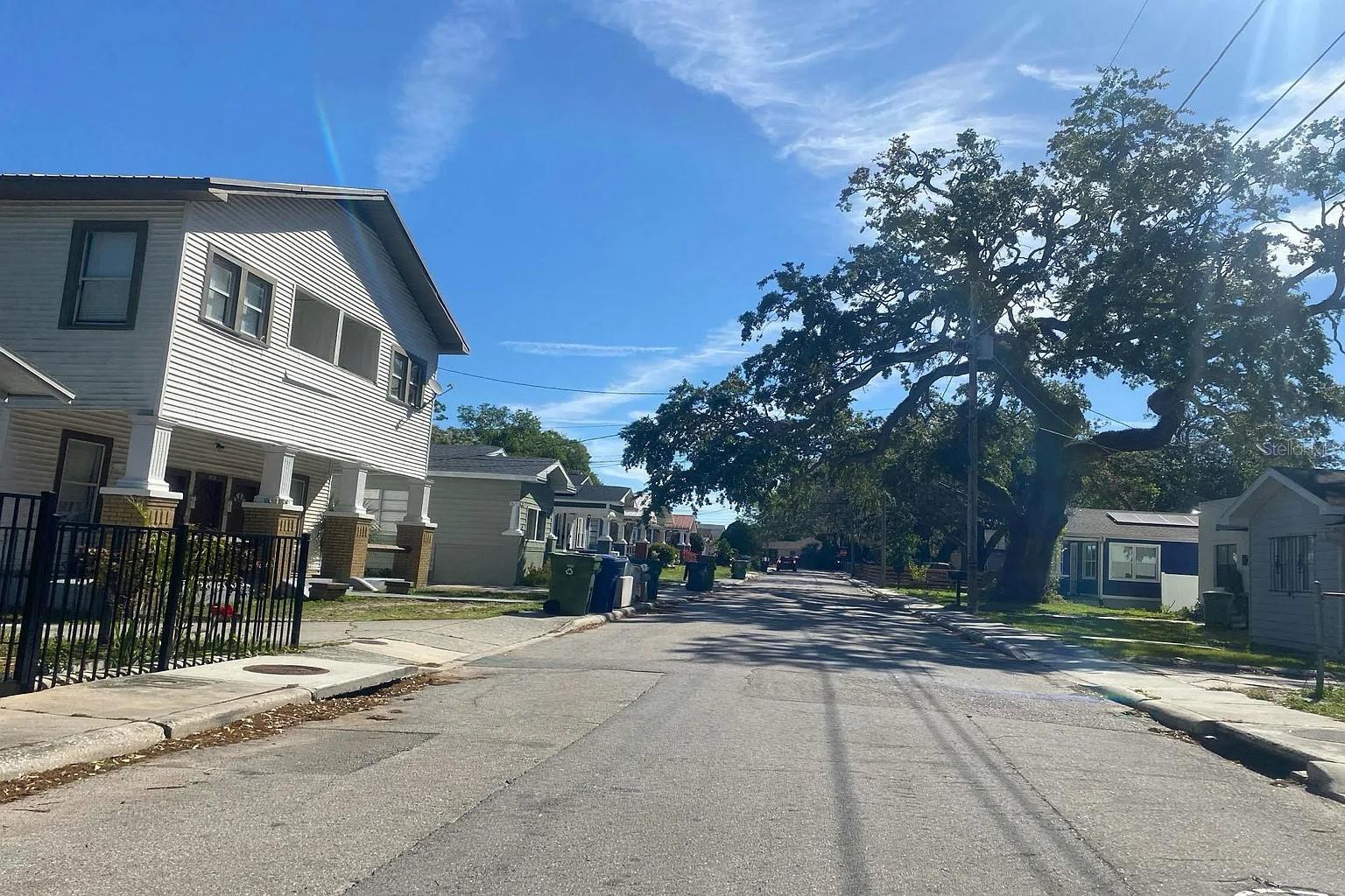 1211 EAST 25TH AVE, TAMPA, FL, 33605