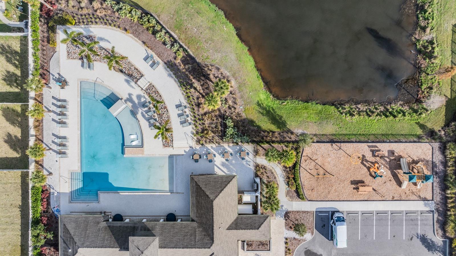 Community pool