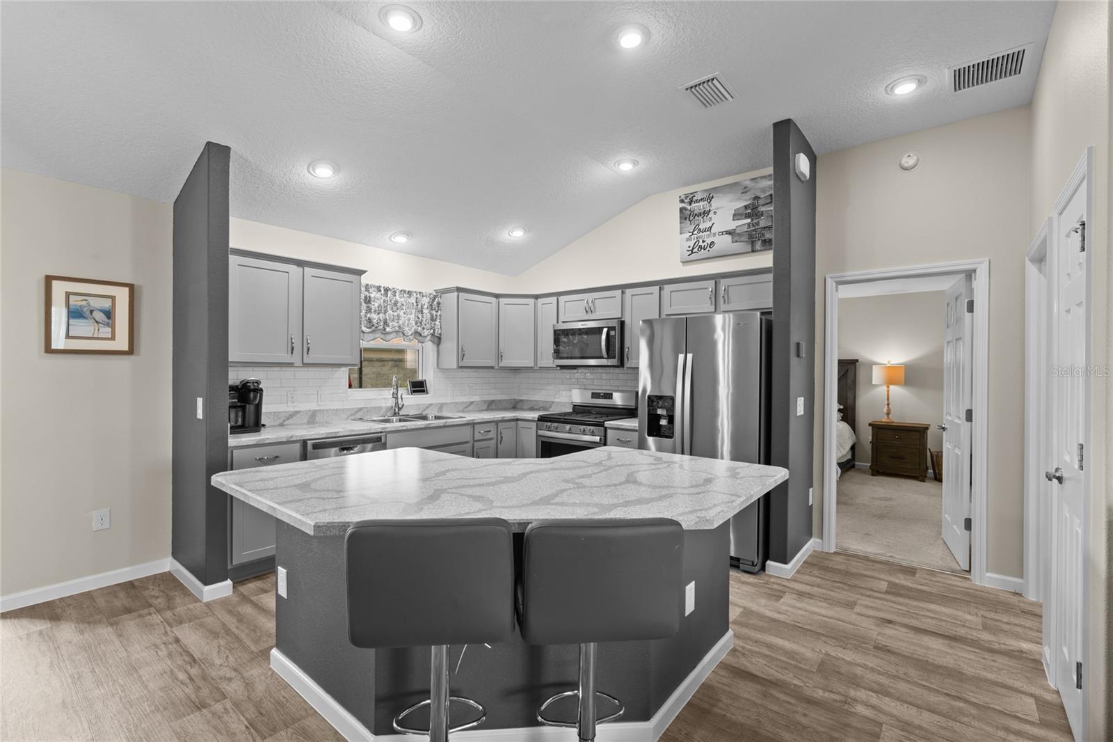 2170 BILLER CIR, THE VILLAGES, FL, 32163