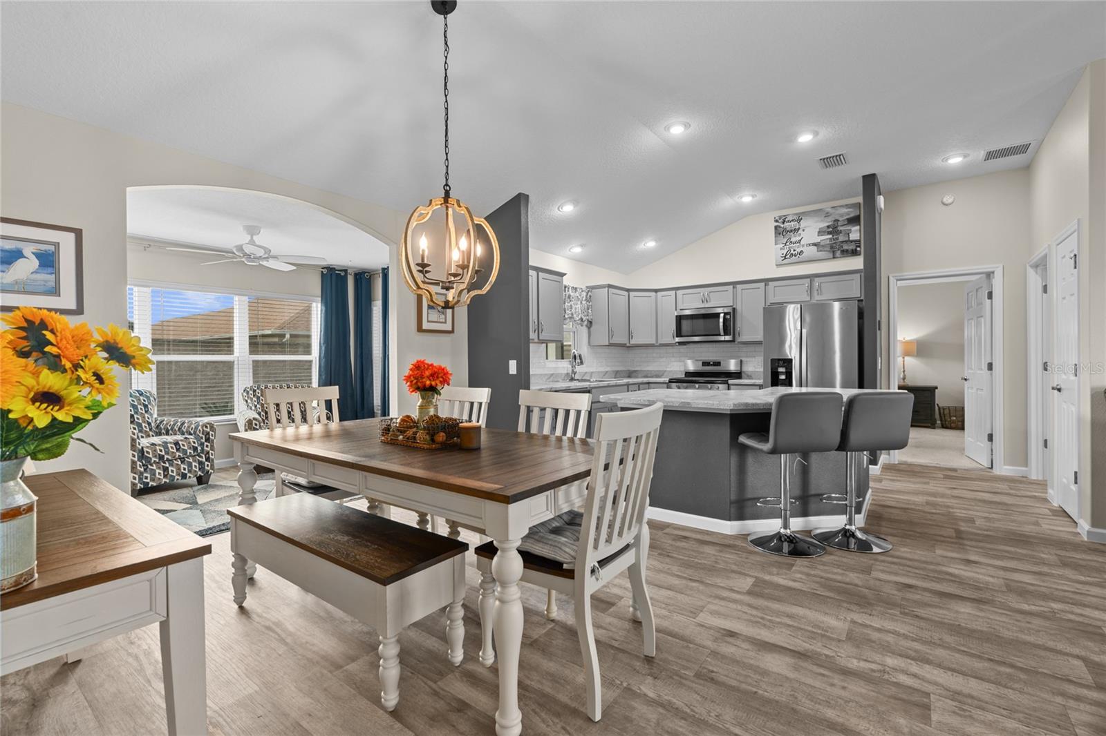 2170 BILLER CIR, THE VILLAGES, FL, 32163