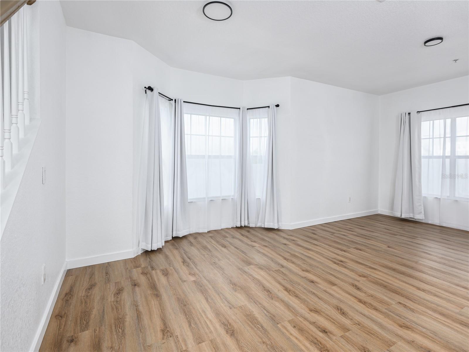2280 GRAND CENTRAL PKWY #2, ORLANDO, FL, 32839