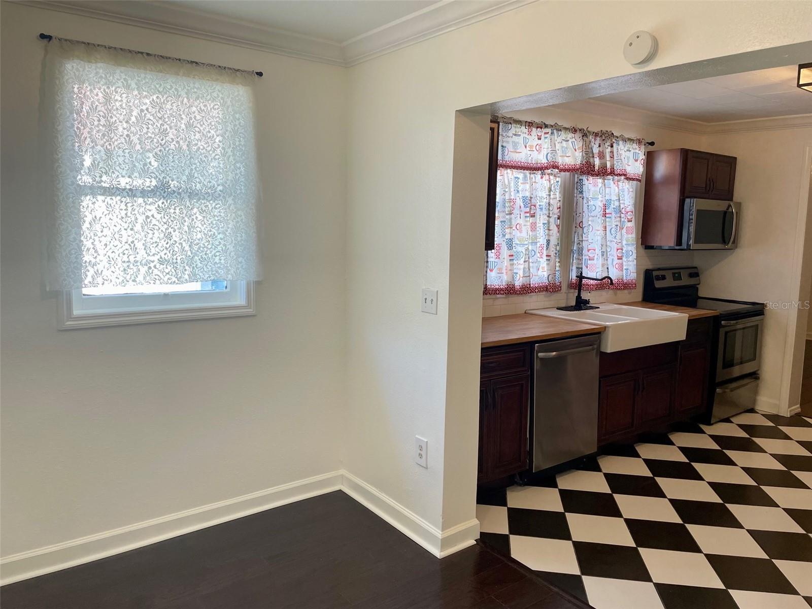 310 S PALMETTO AVE, SANFORD, FL, 32771