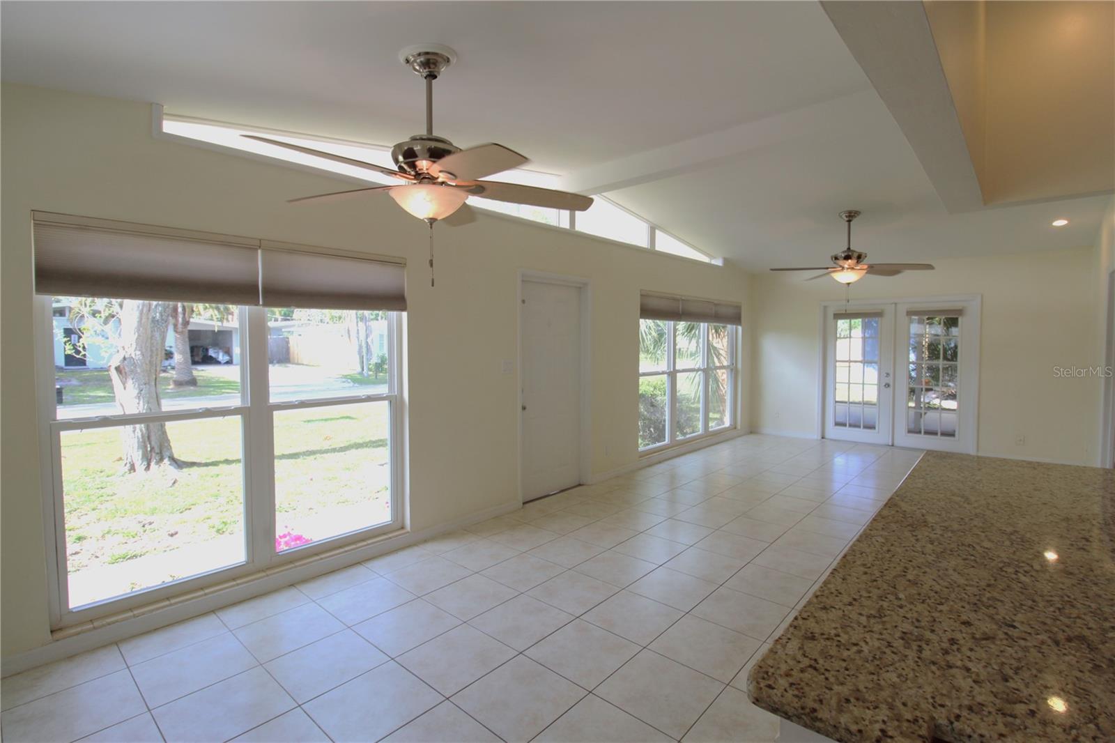 2959 BAY ST, SARASOTA, FL, 34237
