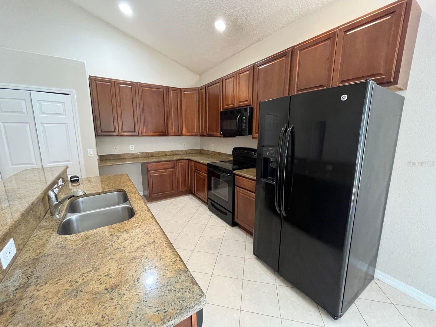 1027 MARISA LN, KISSIMMEE, FL, 34744