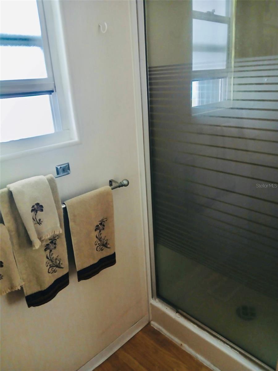 O6297504 Property Photo