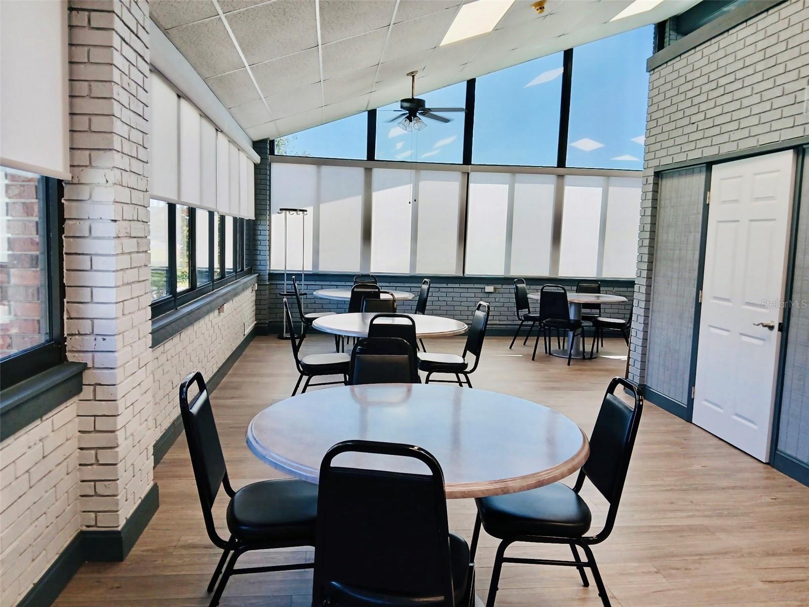 O6297504 Property Photo