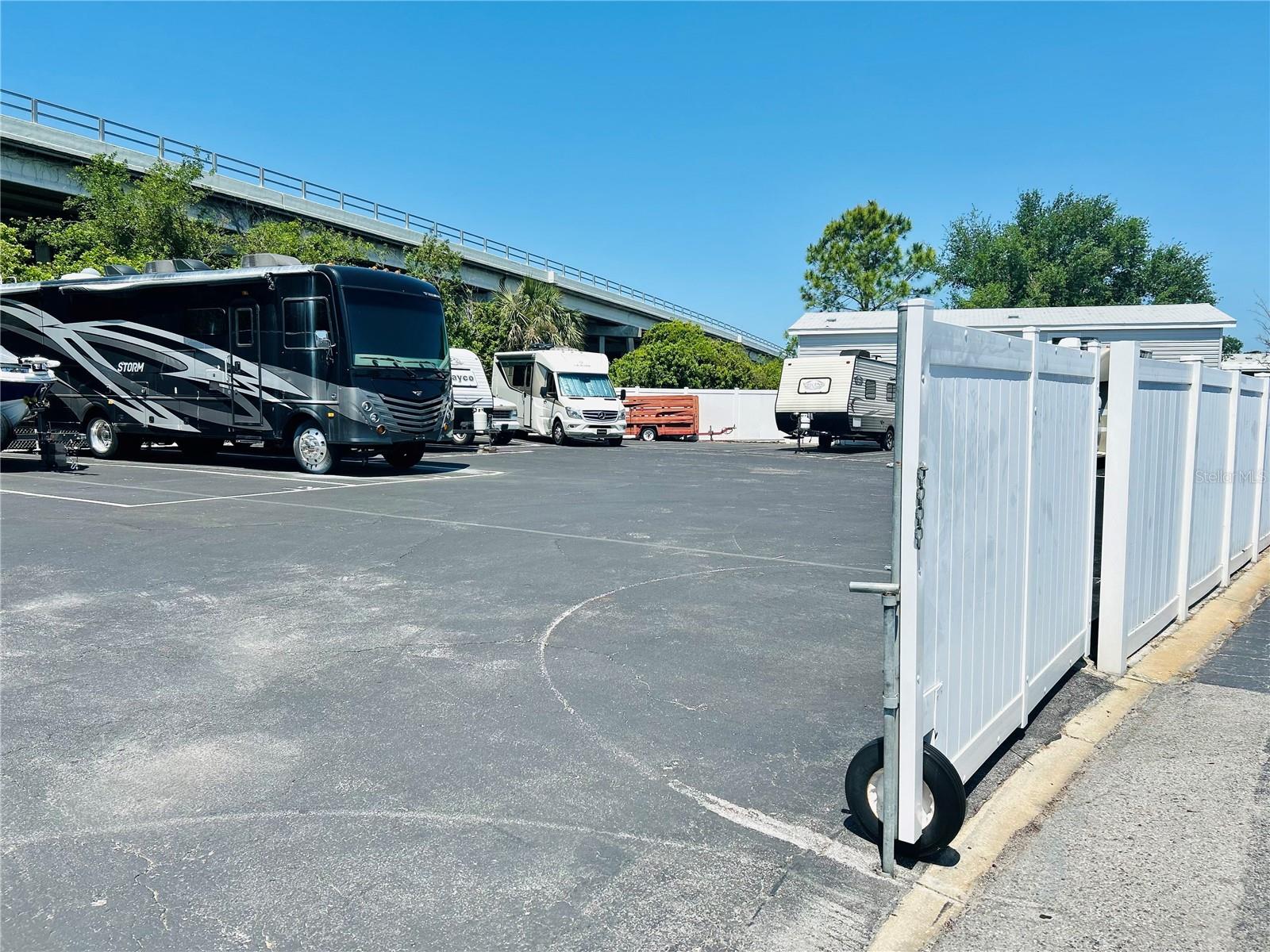 O6297504 Property Photo