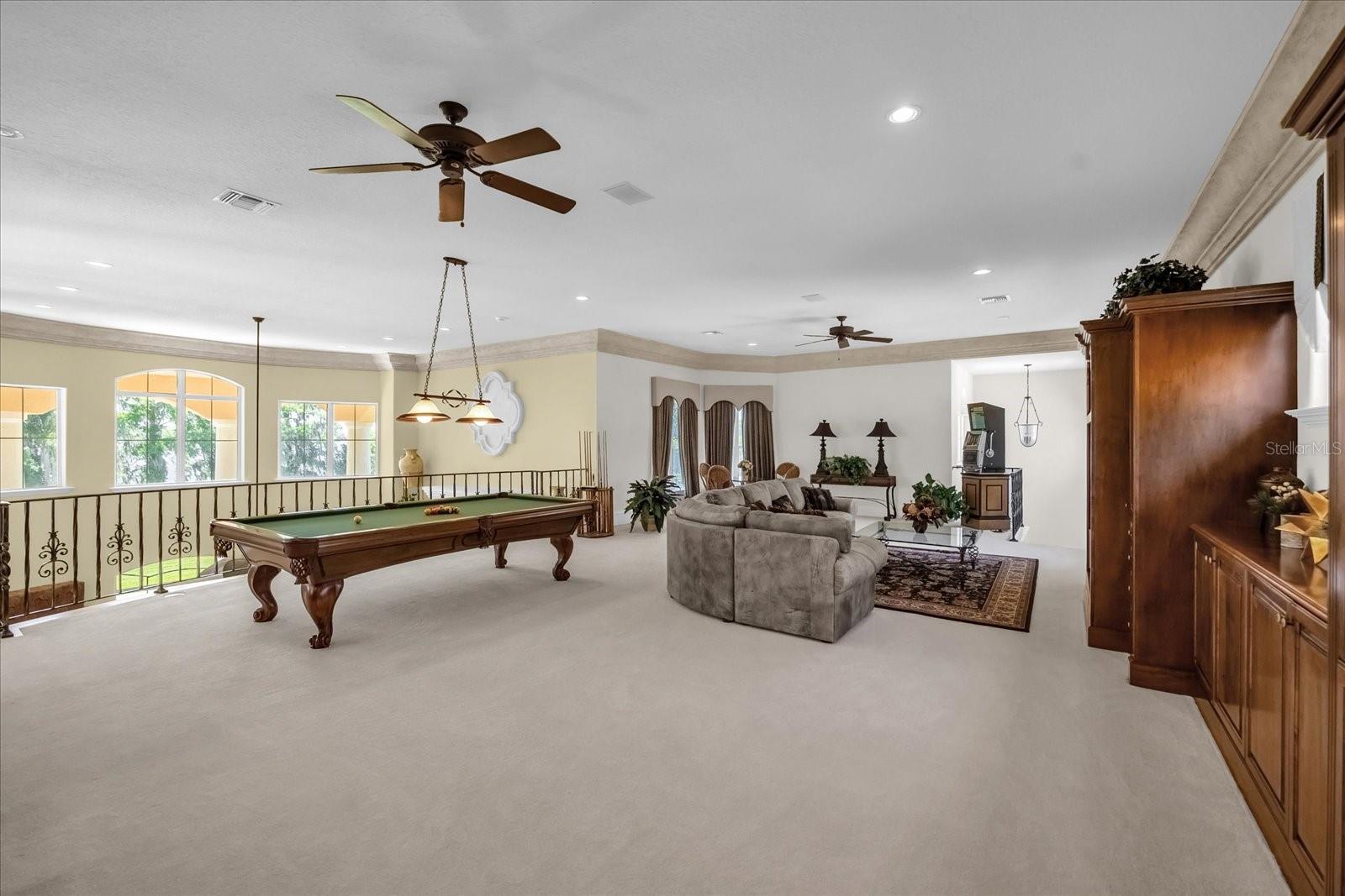 8302 EARLWOOD AVE, MOUNT DORA, FL, 32757