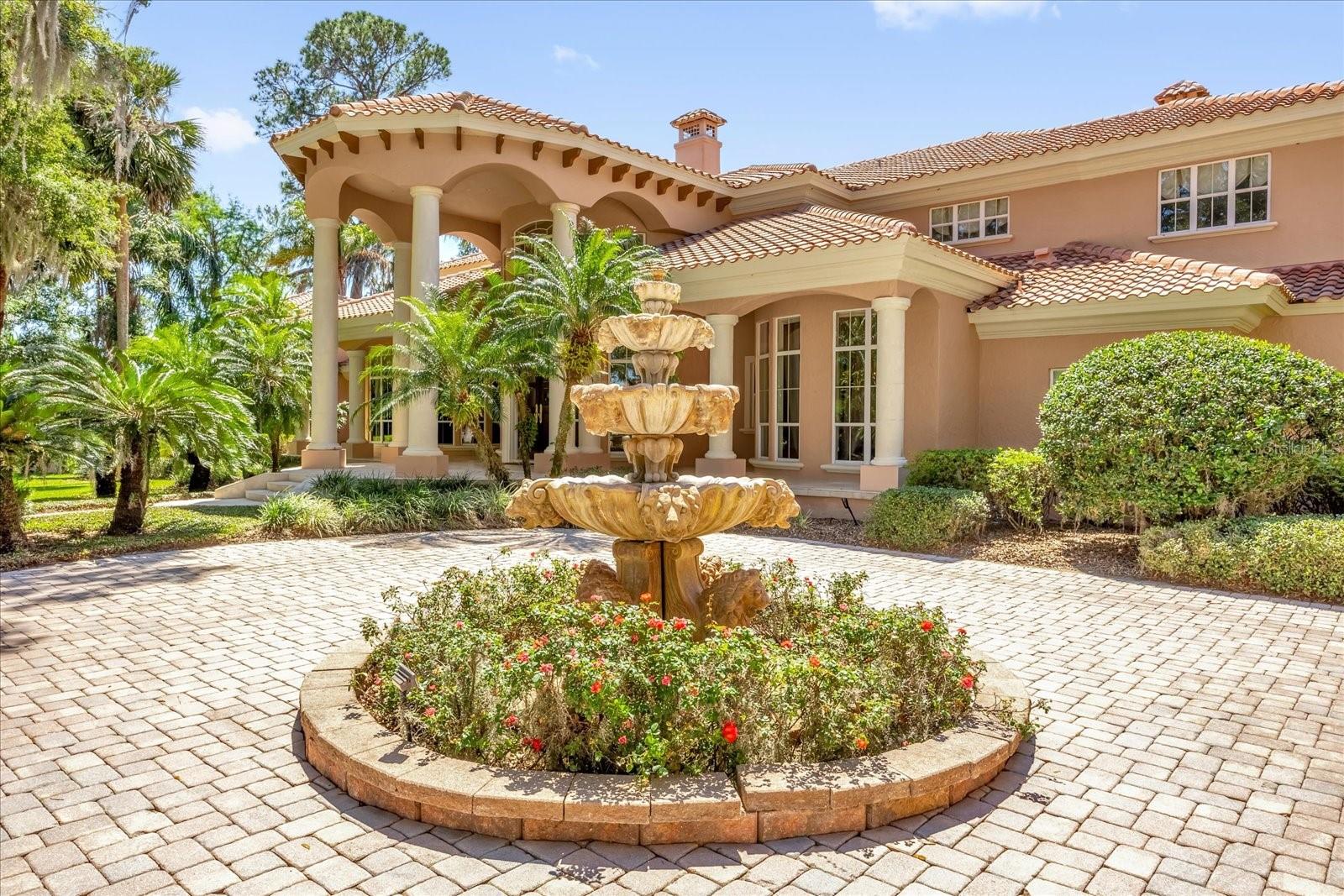 8302 EARLWOOD AVE, MOUNT DORA, FL, 32757