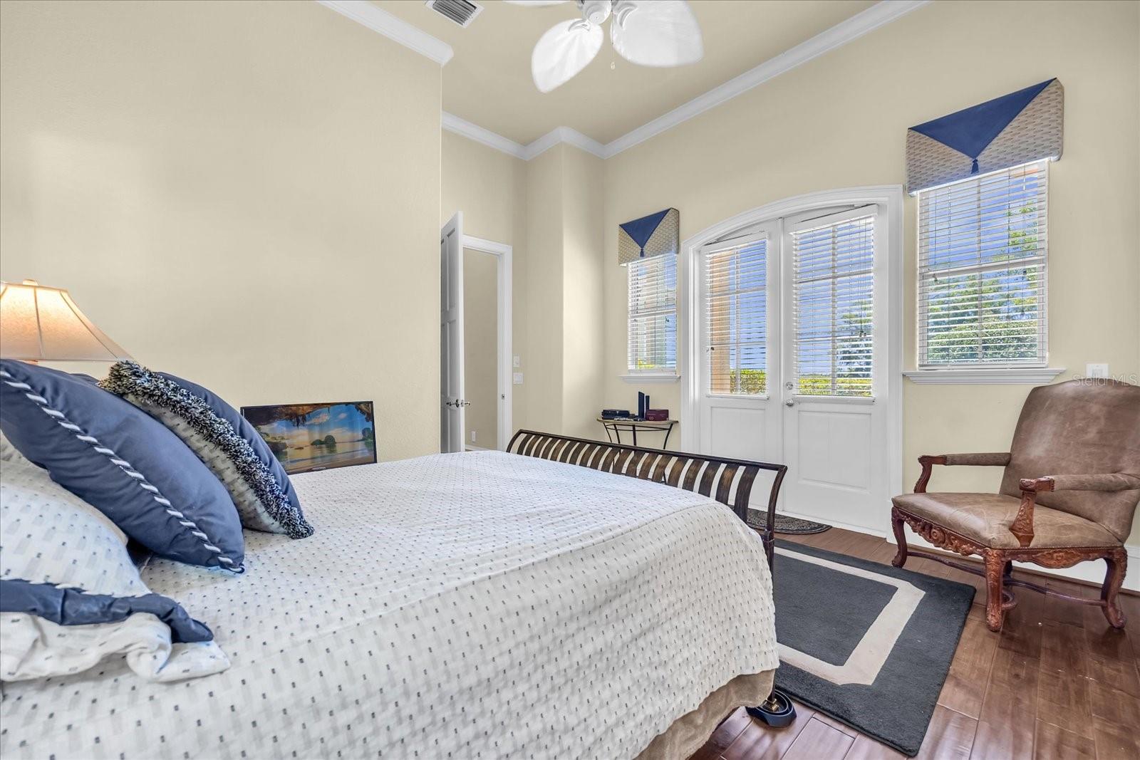 8302 EARLWOOD AVE, MOUNT DORA, FL, 32757