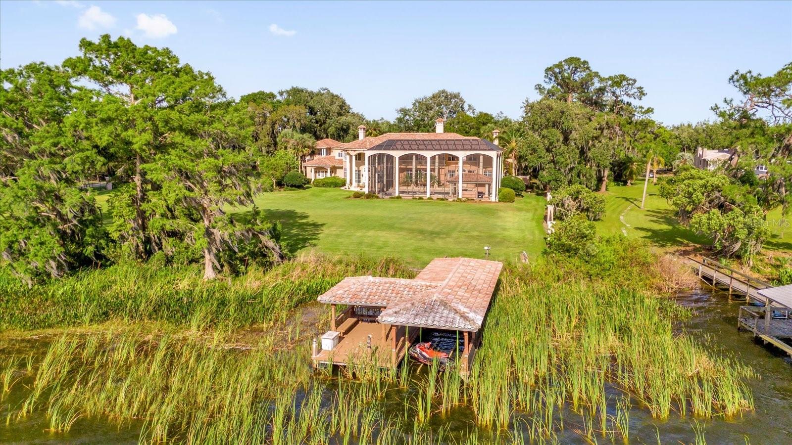 8302 EARLWOOD AVE, MOUNT DORA, FL, 32757