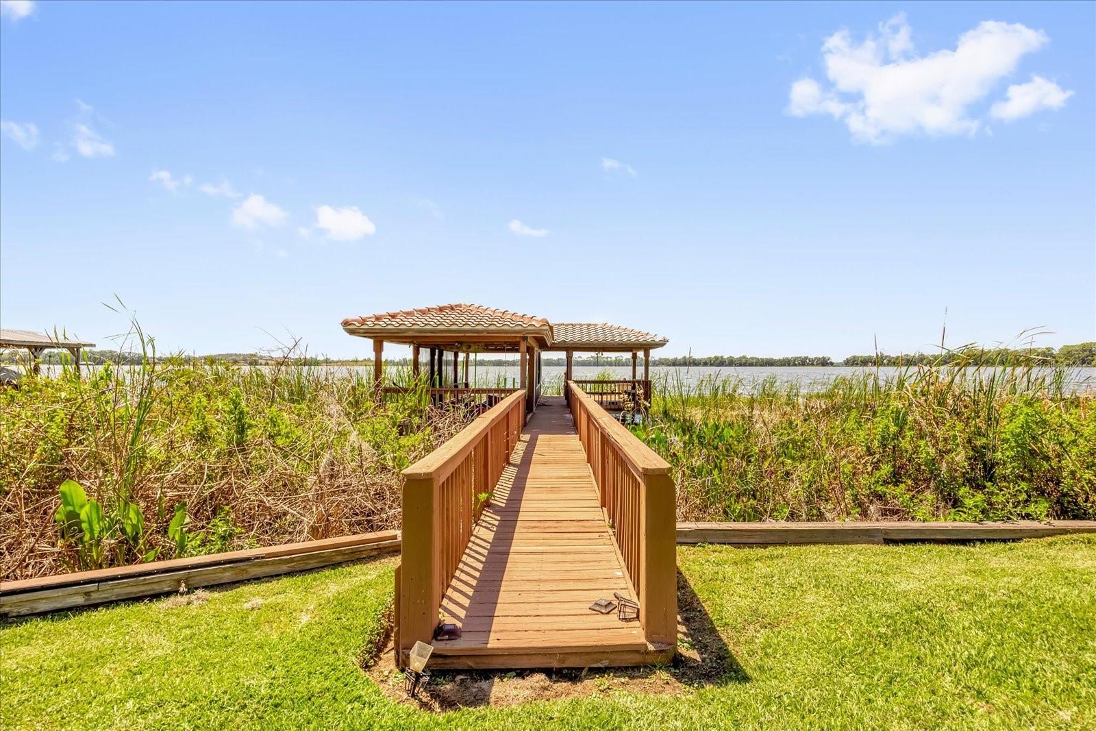 8302 EARLWOOD AVE, MOUNT DORA, FL, 32757