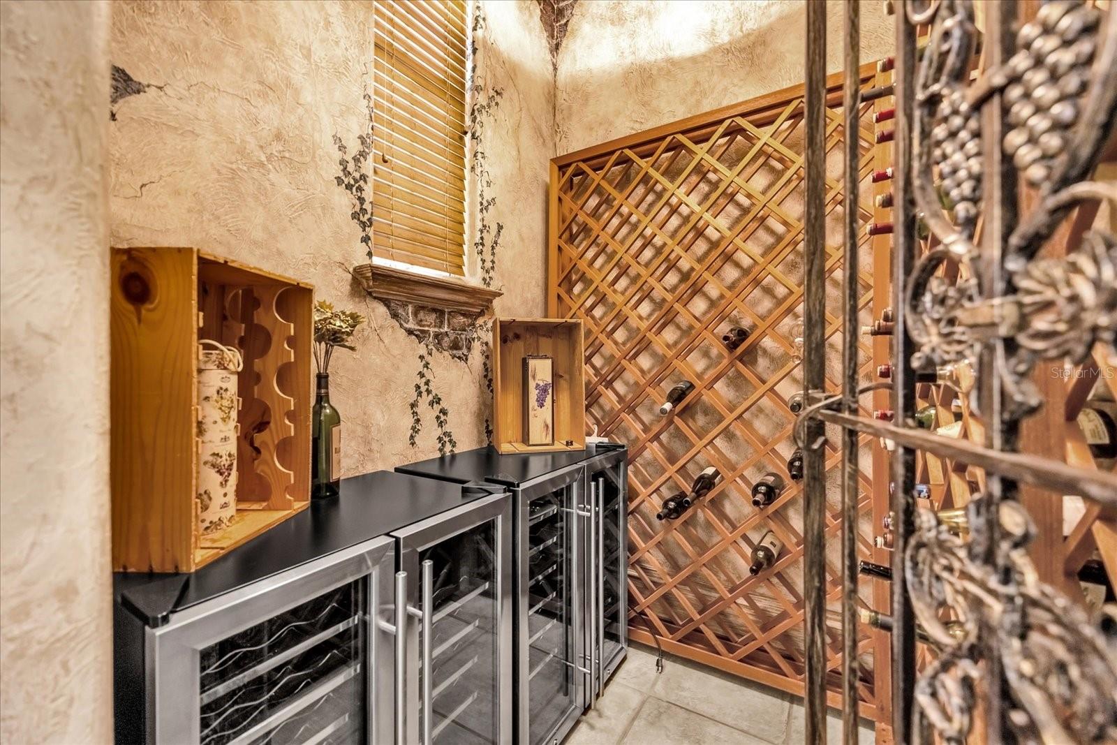 8302 EARLWOOD AVE, MOUNT DORA, FL, 32757