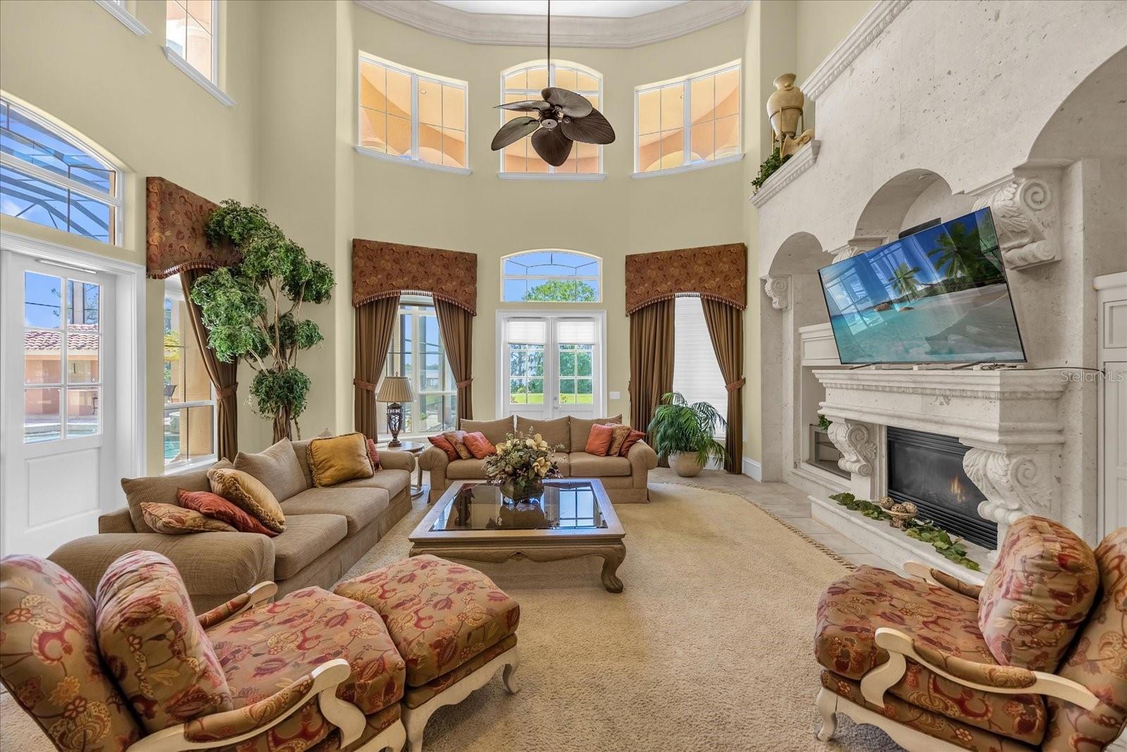 8302 EARLWOOD AVE, MOUNT DORA, FL, 32757