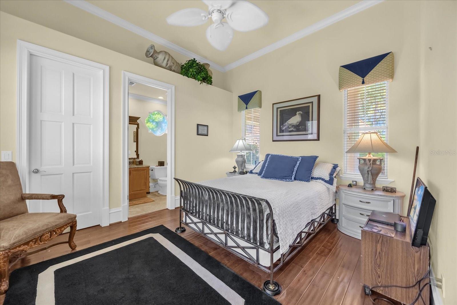 8302 EARLWOOD AVE, MOUNT DORA, FL, 32757