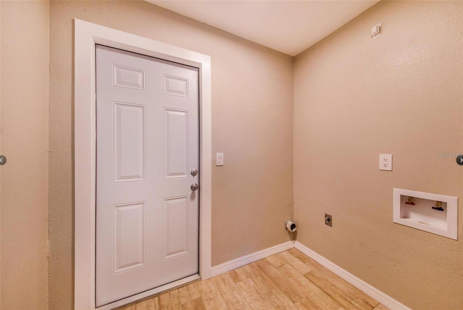 1102-1104 CALL STEWART RD, LAKELAND, FL, 33811