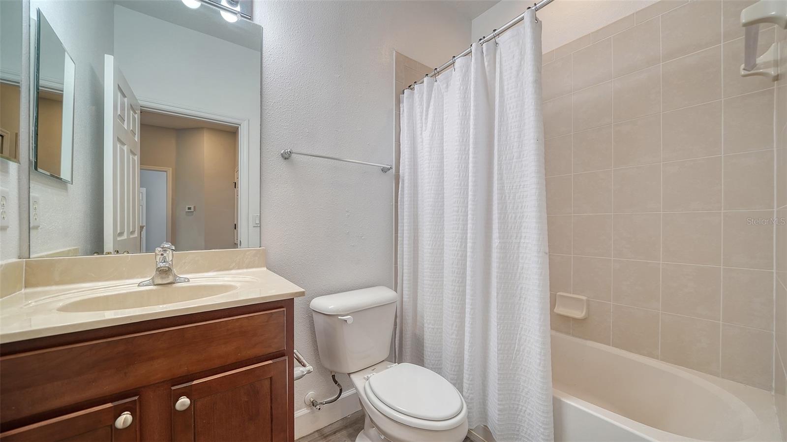 7983 LIMESTONE LN #14-201, SARASOTA, FL, 34233