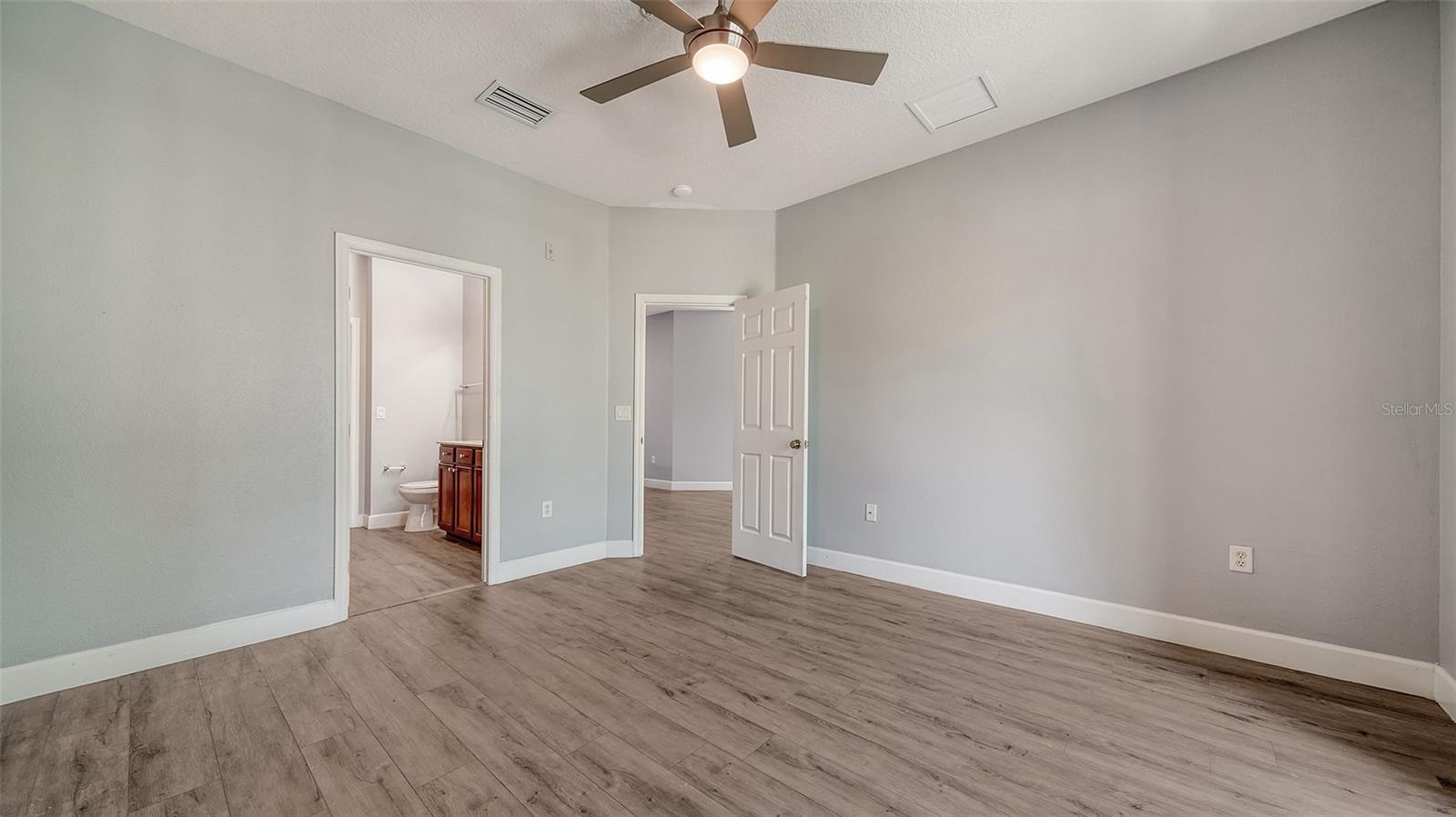 7983 LIMESTONE LN #14-201, SARASOTA, FL, 34233