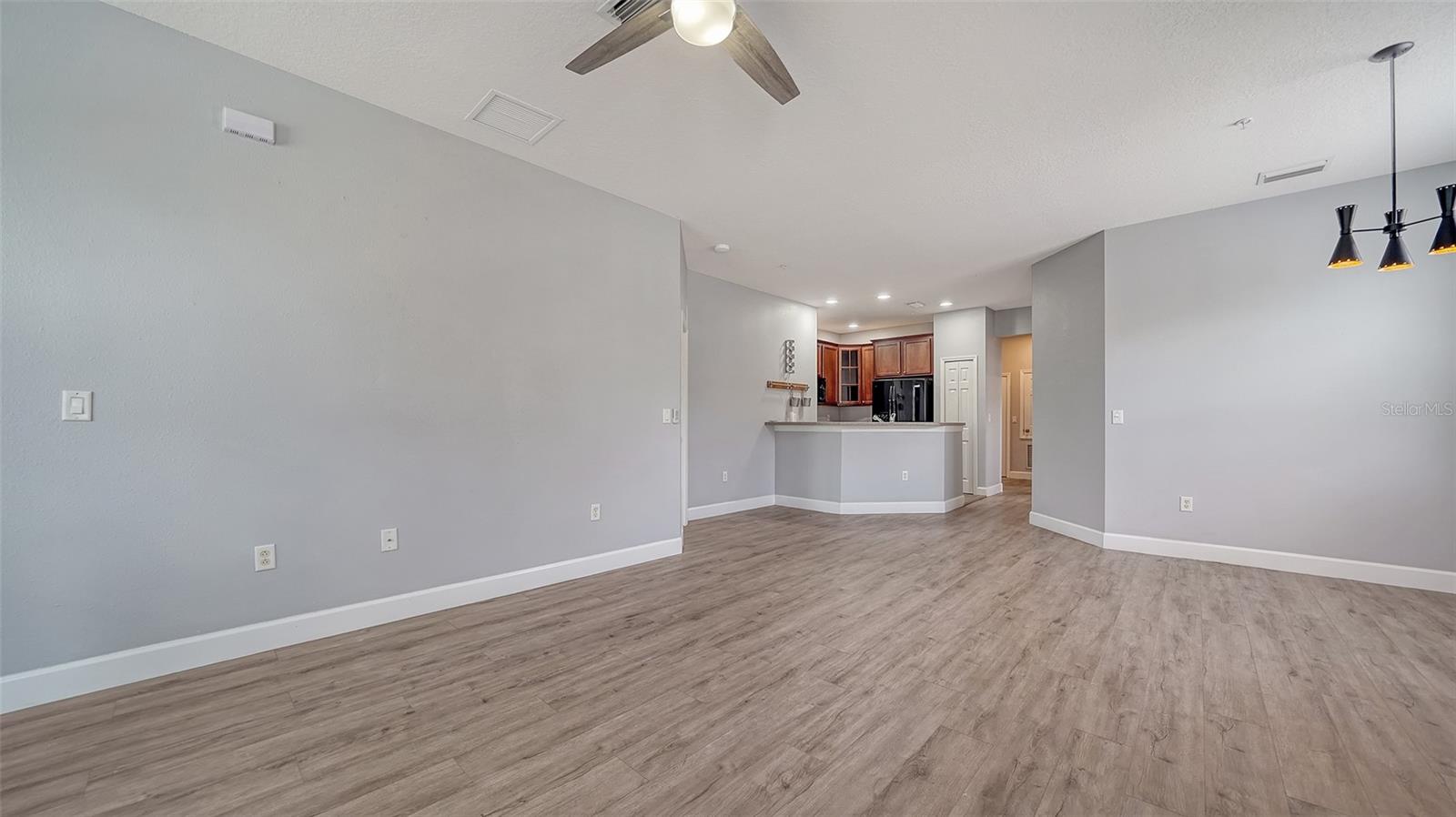 7983 LIMESTONE LN #14-201, SARASOTA, FL, 34233