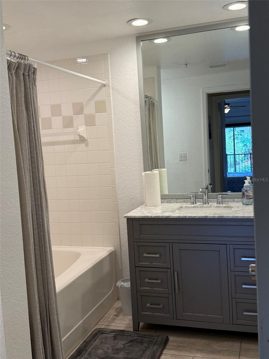 402 S ARMENIA AVE #127, TAMPA, FL, 33609