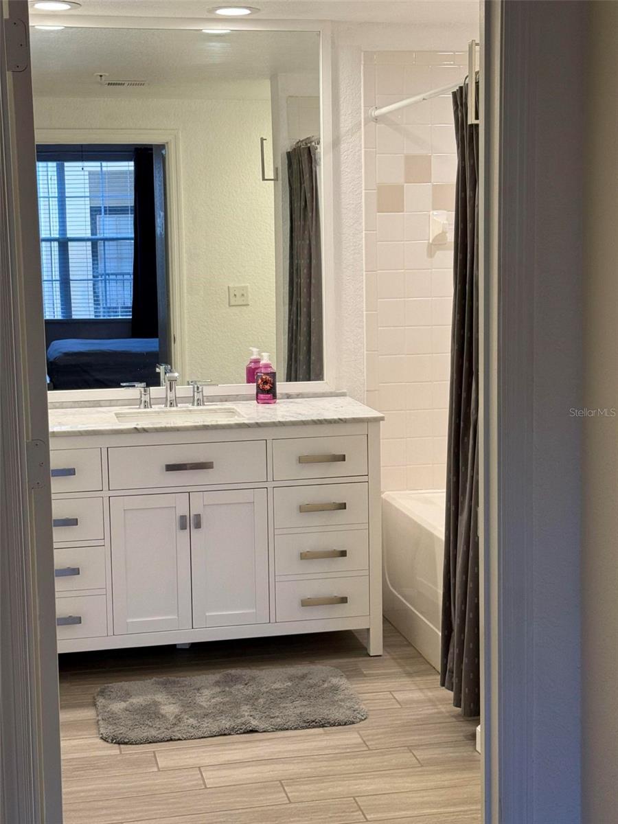 402 S ARMENIA AVE #127, TAMPA, FL, 33609