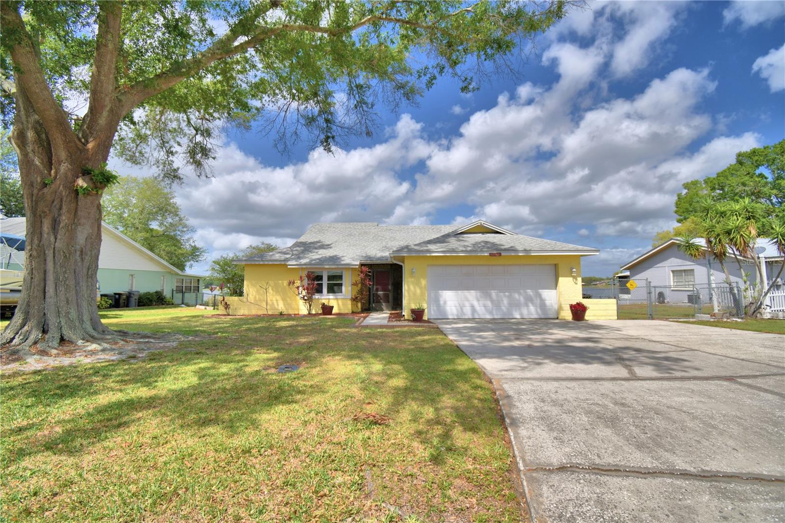 103 LAKE THOMAS DR, WINTER HAVEN, FL, 33880