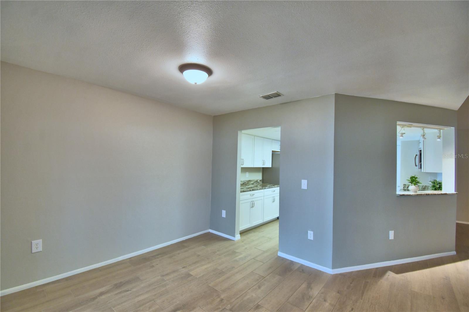 103 LAKE THOMAS DR, WINTER HAVEN, FL, 33880