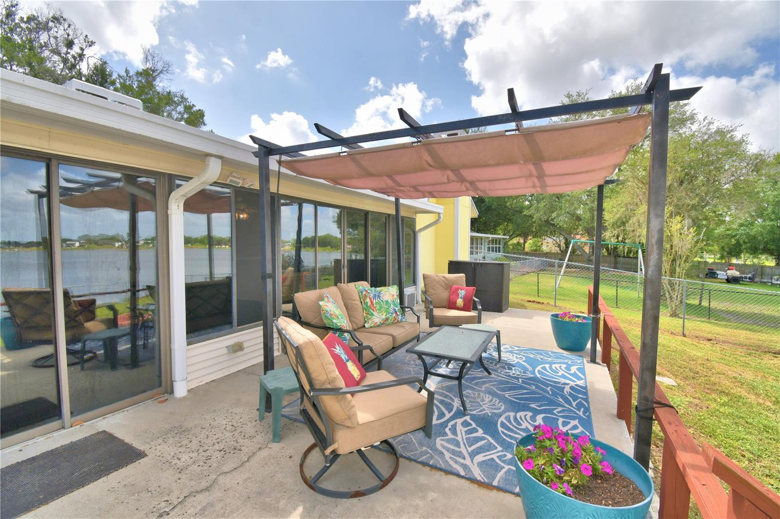 103 LAKE THOMAS DR, WINTER HAVEN, FL, 33880