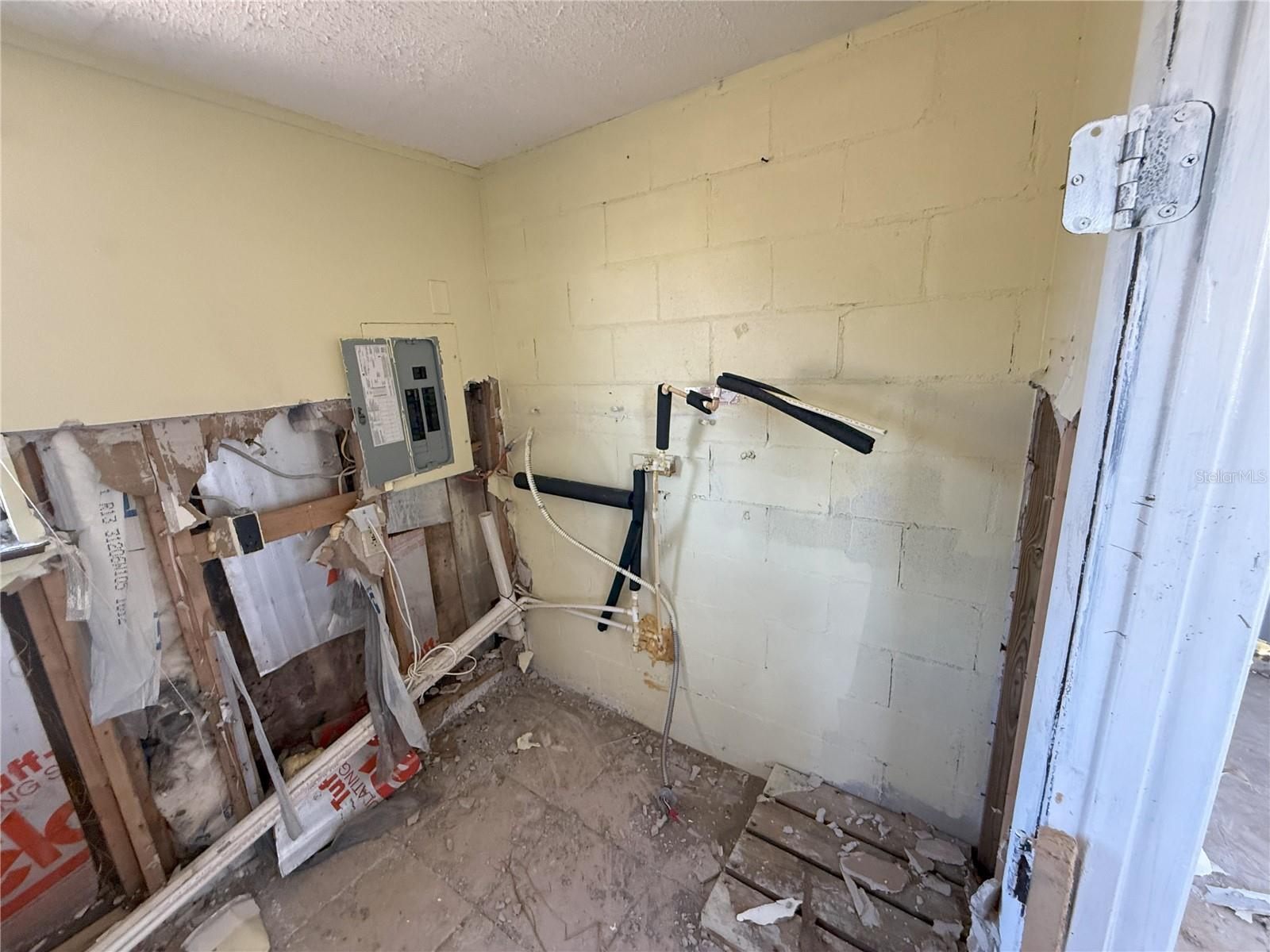 6718 DEL PRADO TER, NEW PORT RICHEY, FL, 34652