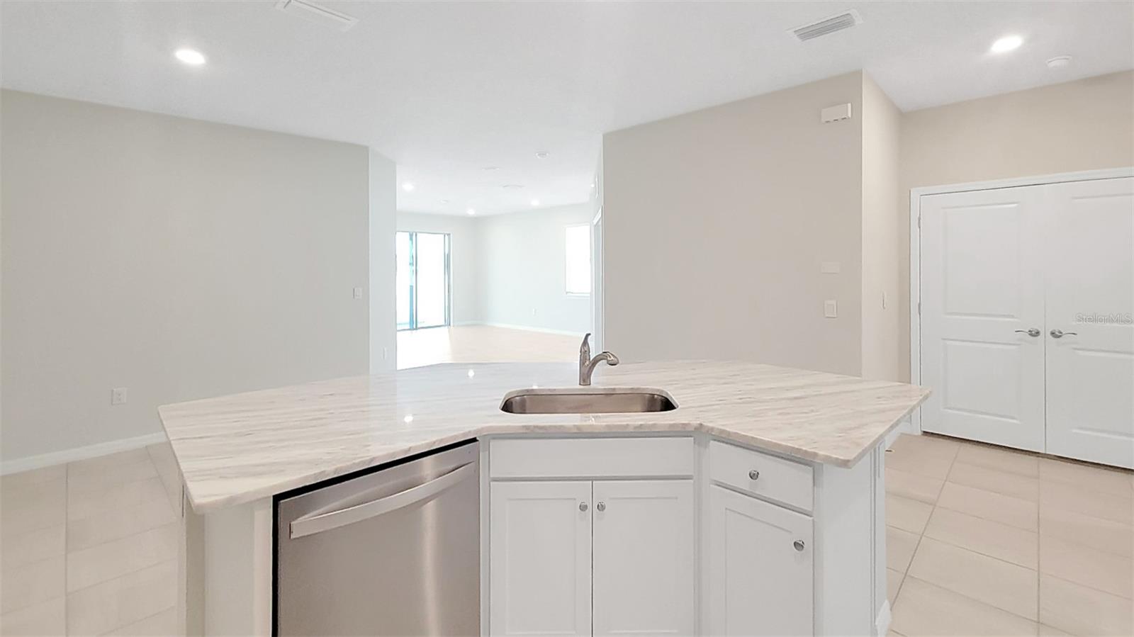 590 157TH CT E, BRADENTON, FL, 34212