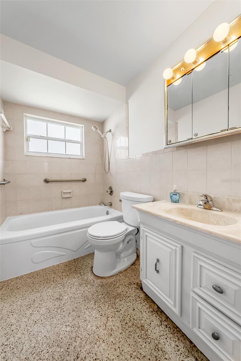 95 MELBOURNE AVE, MERRITT ISLAND, FL, 32953