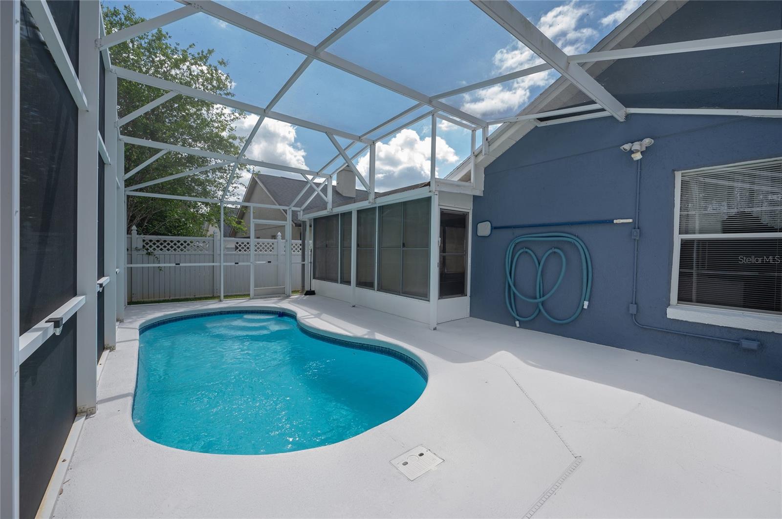 221 BAY ST, APOPKA, FL, 32712