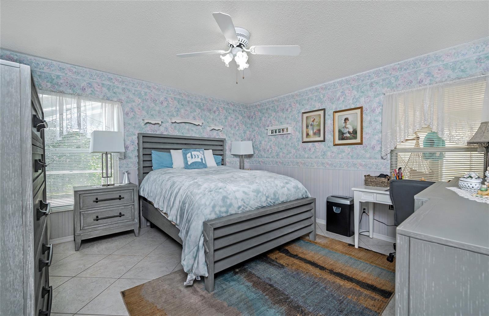 221 BAY ST, APOPKA, FL, 32712