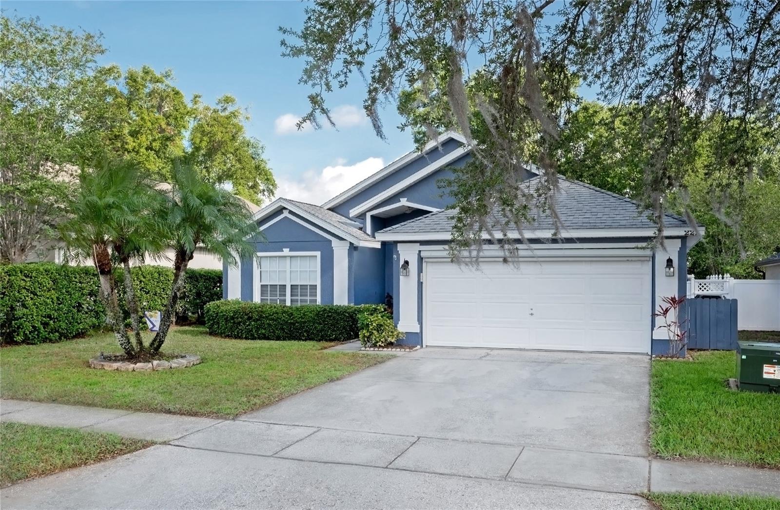 221 BAY ST, APOPKA, FL, 32712