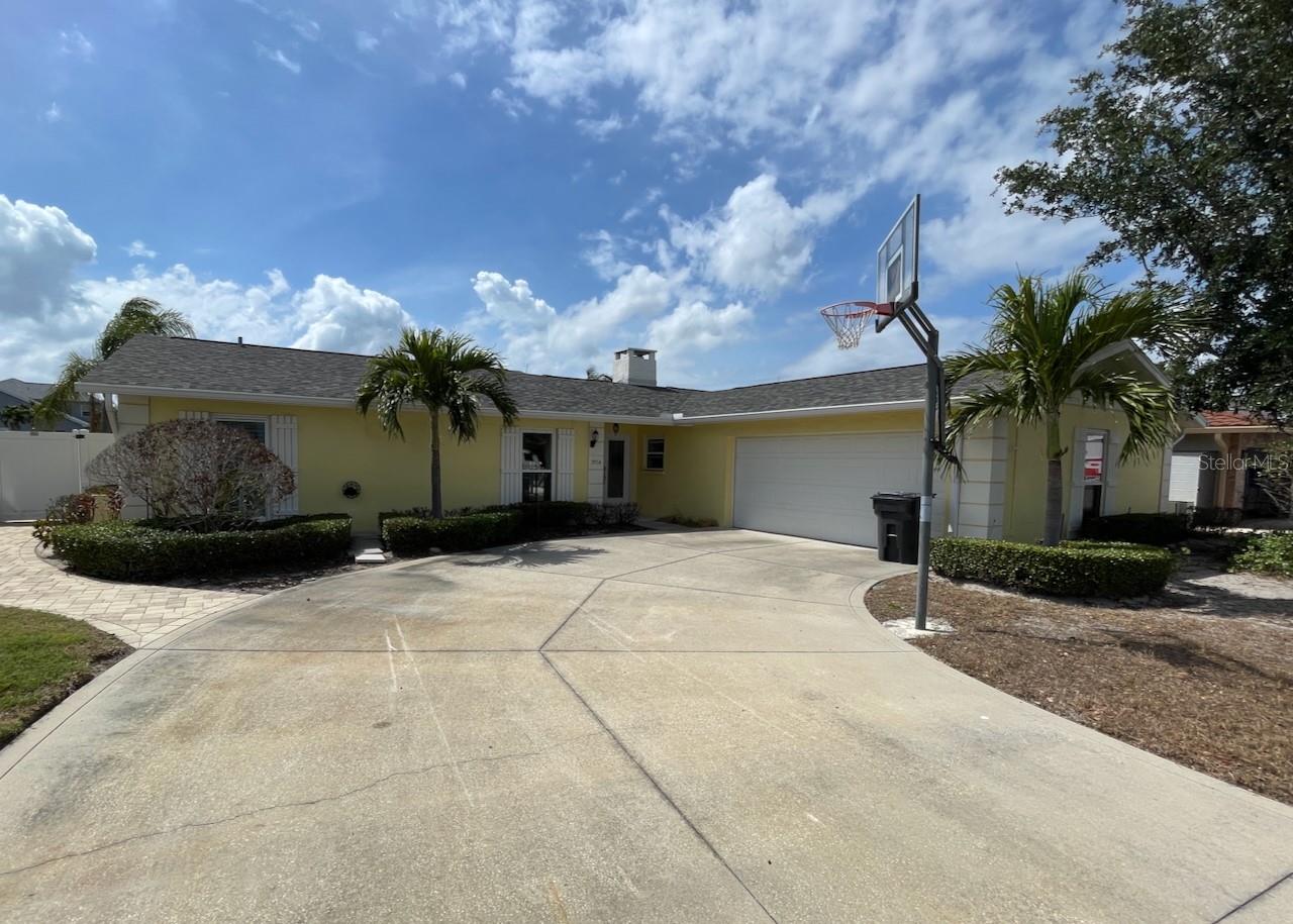3914 VENETIAN WAY, TAMPA, FL, 33634