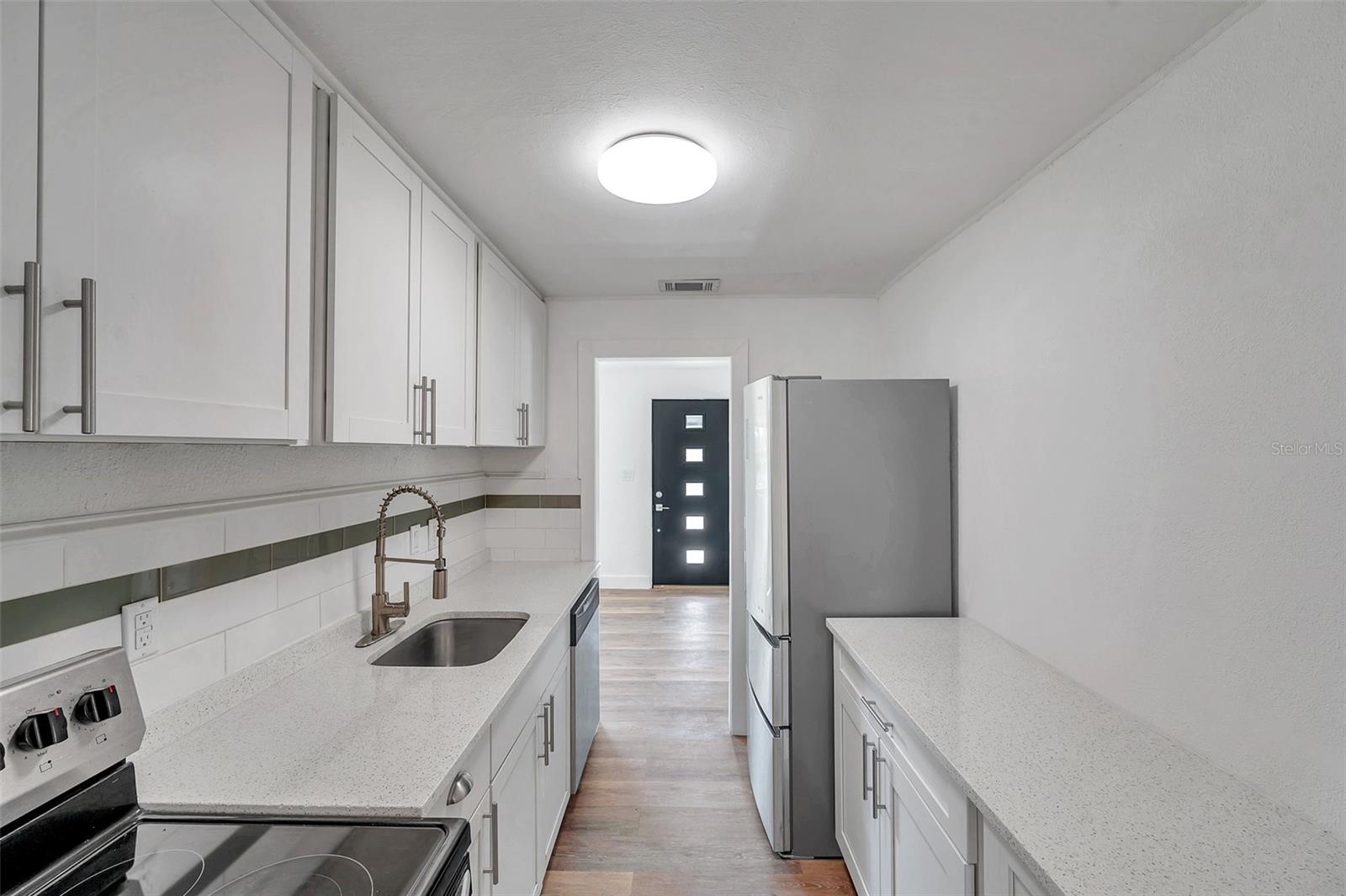 921 7TH ST NW, LARGO, FL, 33770