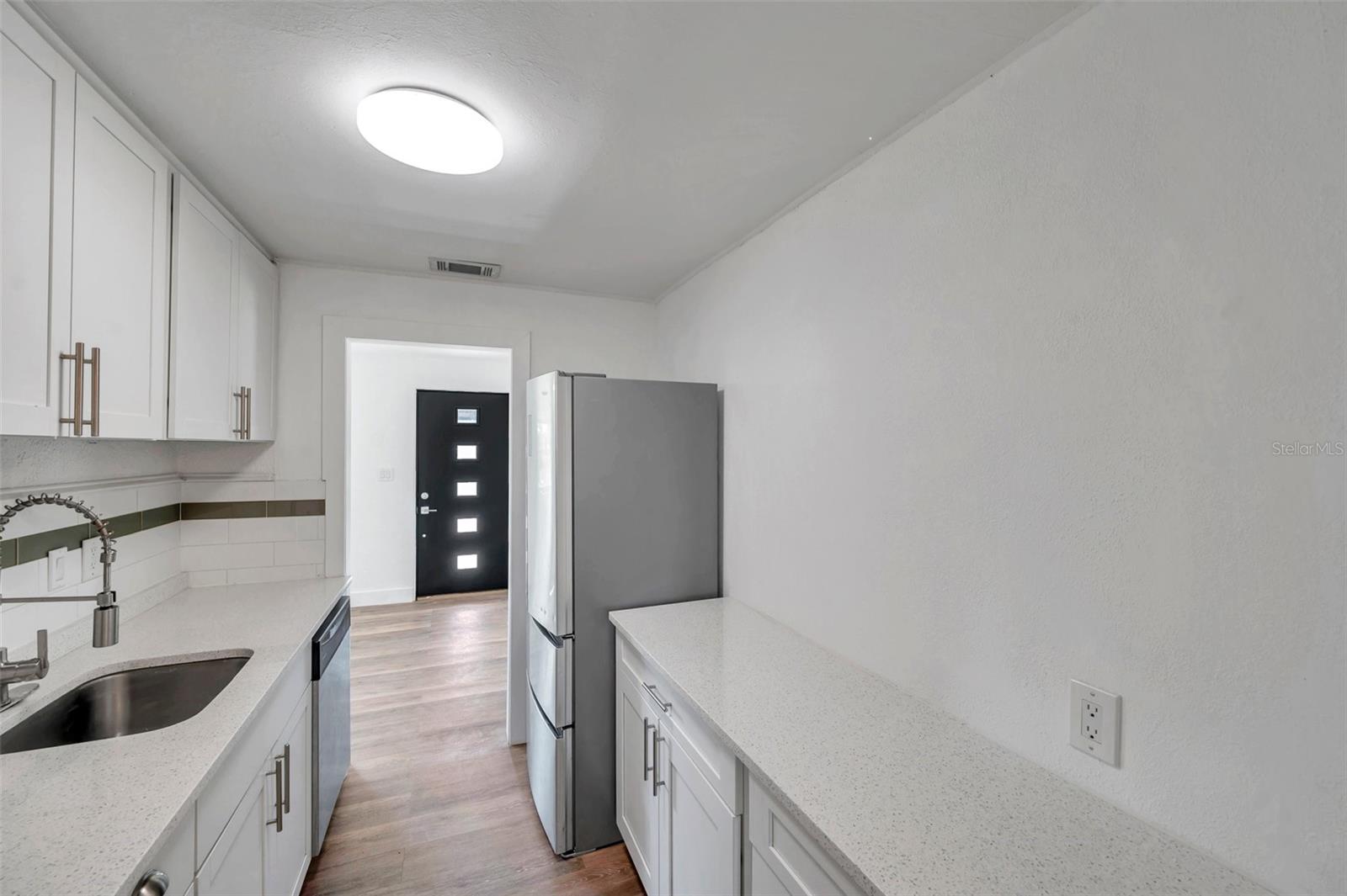 921 7TH ST NW, LARGO, FL, 33770