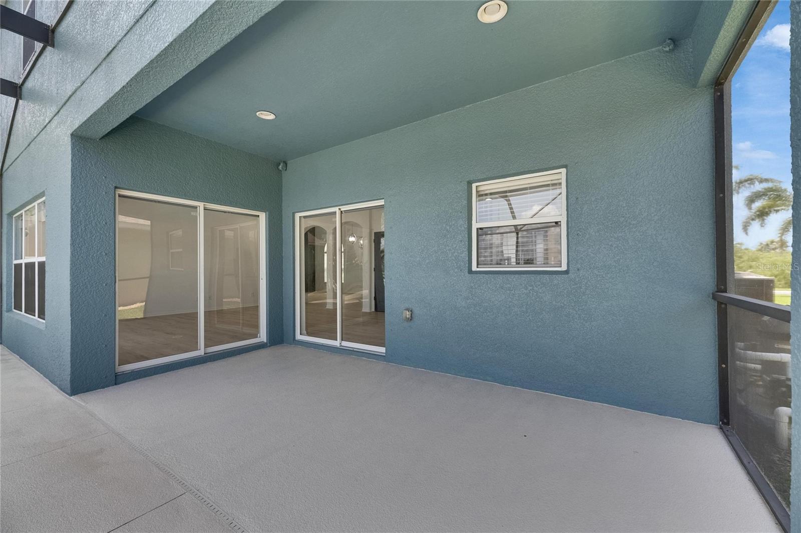 1806 MIRA LAGO CIR, RUSKIN, FL, 33570