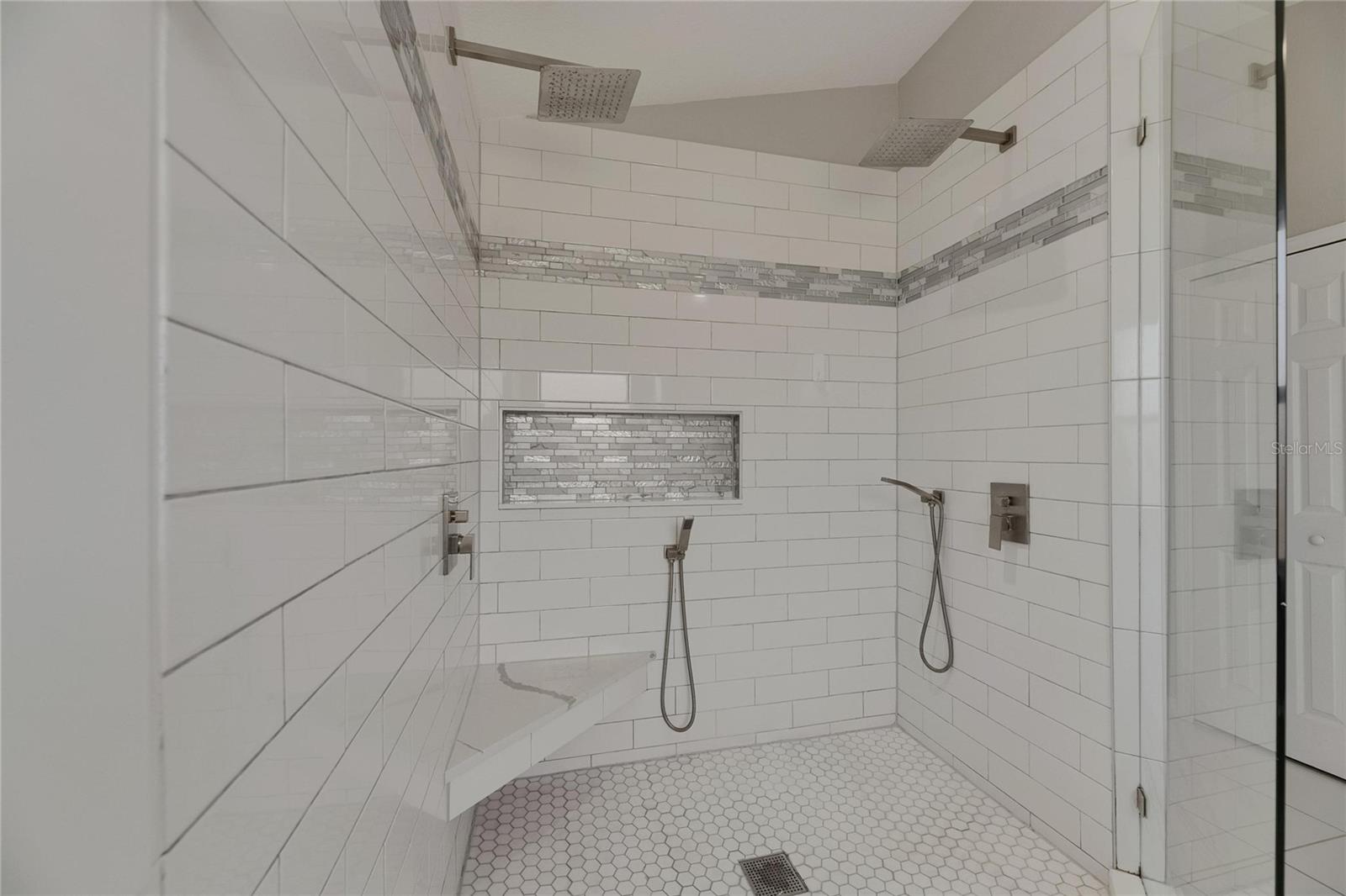 1806 MIRA LAGO CIR, RUSKIN, FL, 33570