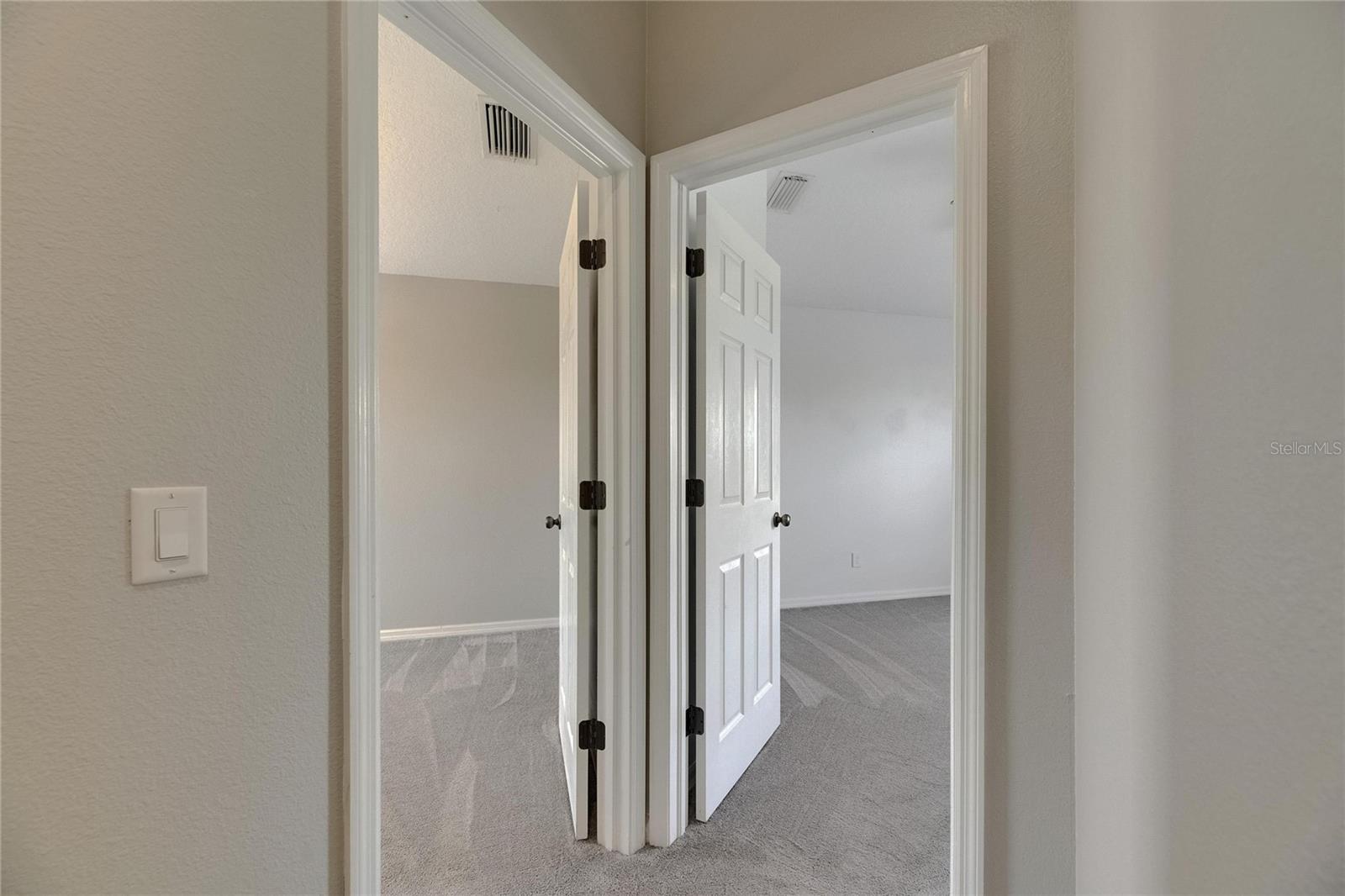 1806 MIRA LAGO CIR, RUSKIN, FL, 33570