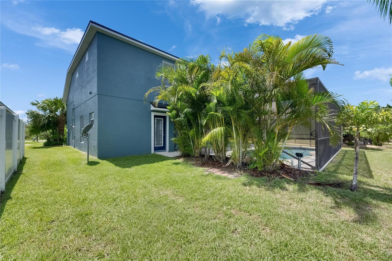 1806 MIRA LAGO CIR, RUSKIN, FL, 33570