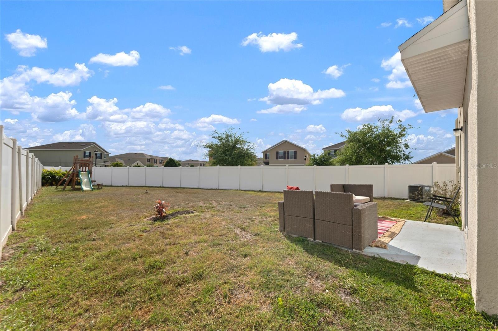 10101 MANGROVE WELL RD, RUSKIN, FL, 33573