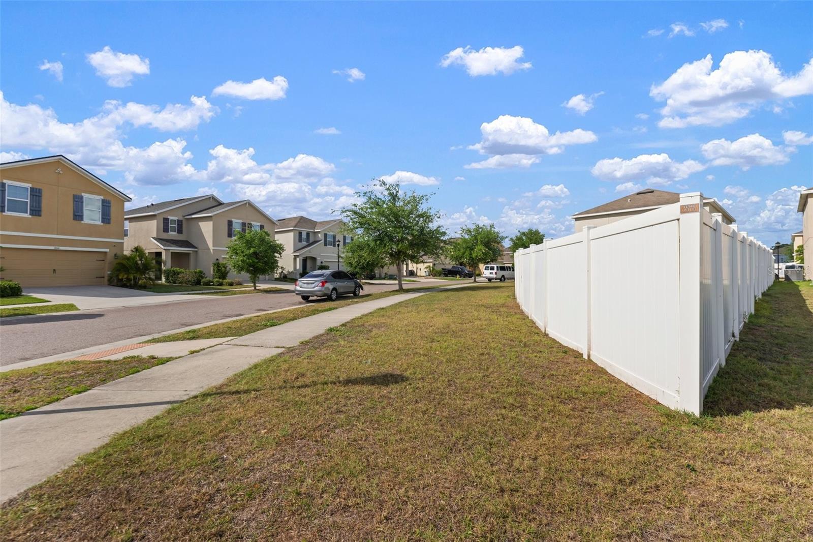 10101 MANGROVE WELL RD, RUSKIN, FL, 33573