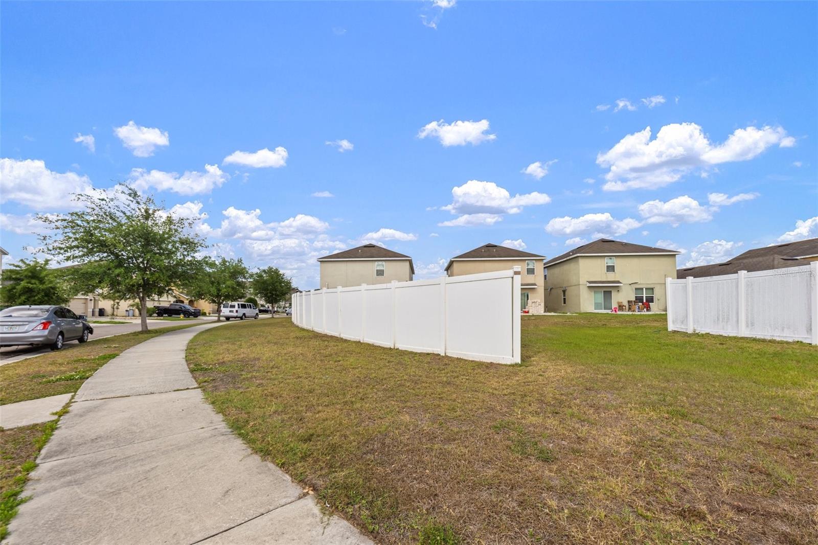 10101 MANGROVE WELL RD, RUSKIN, FL, 33573