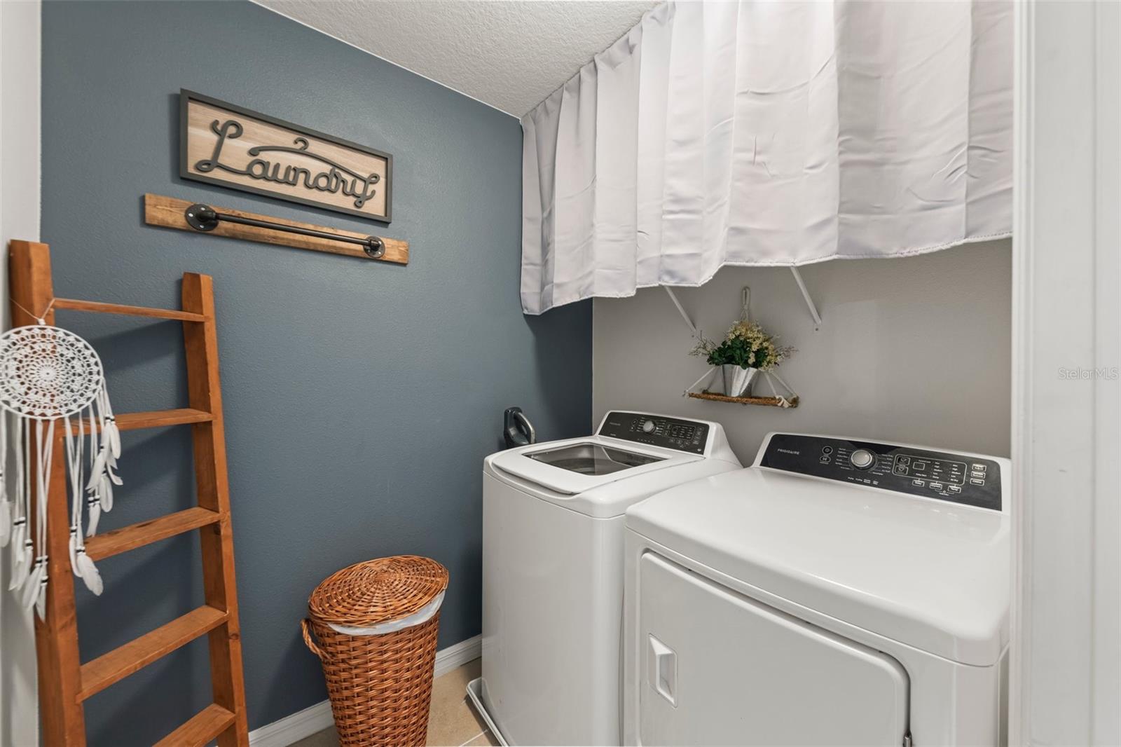 10101 MANGROVE WELL RD, RUSKIN, FL, 33573