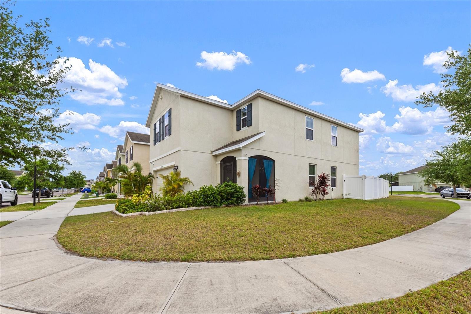 10101 MANGROVE WELL RD, RUSKIN, FL, 33573