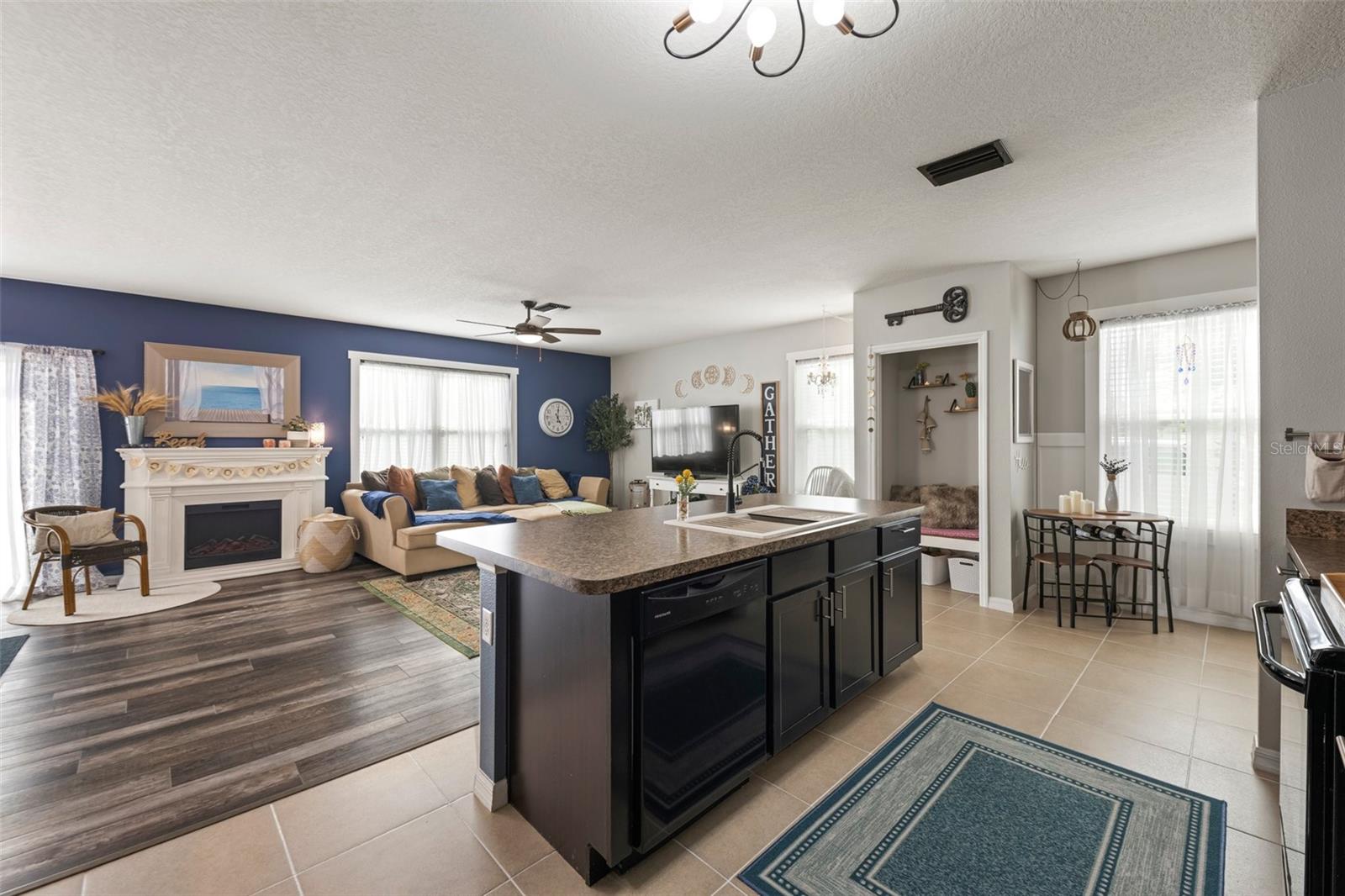 10101 MANGROVE WELL RD, RUSKIN, FL, 33573